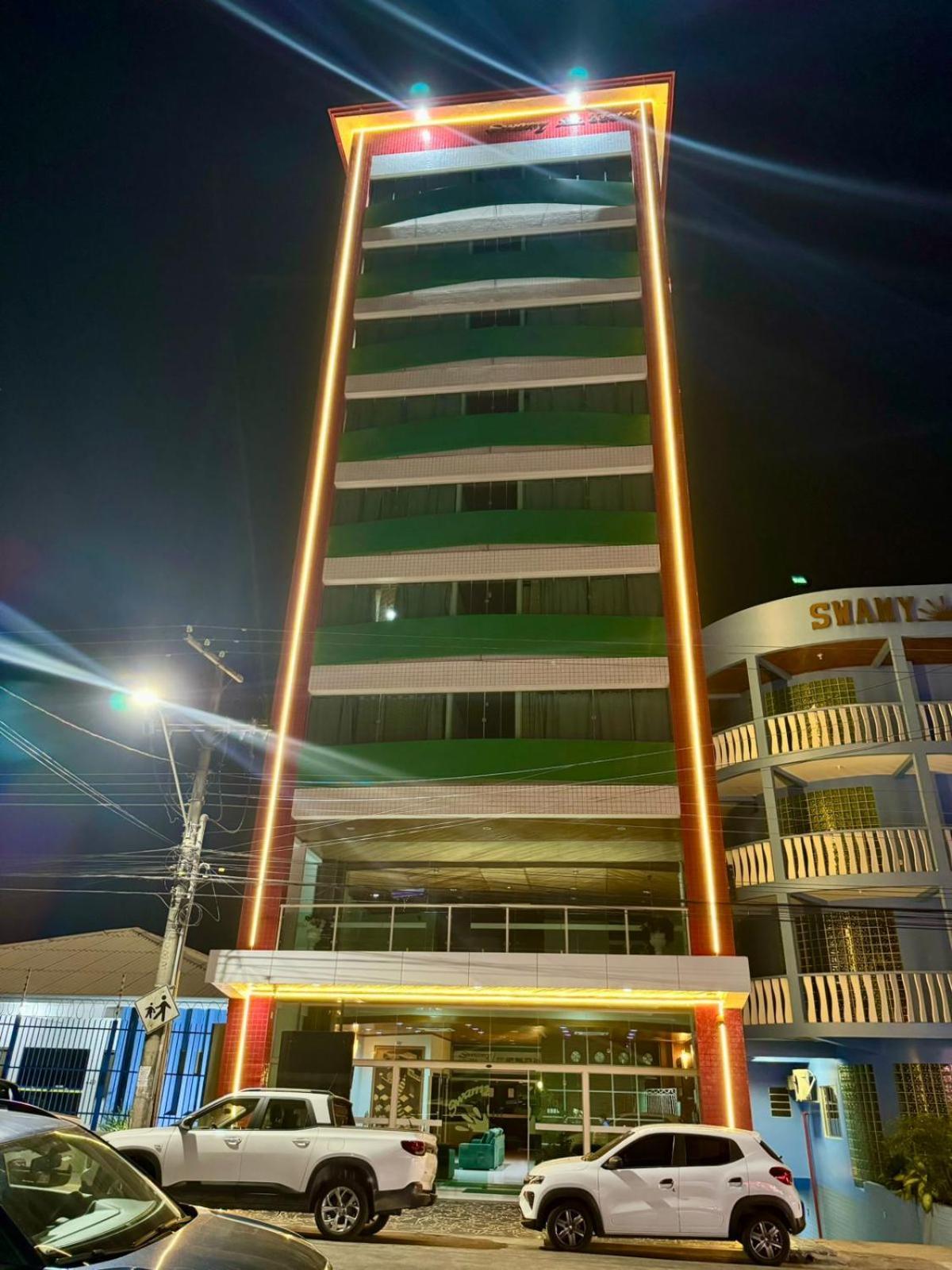 Swamy Hotel Крузейру-ду-Сул Экстерьер фото